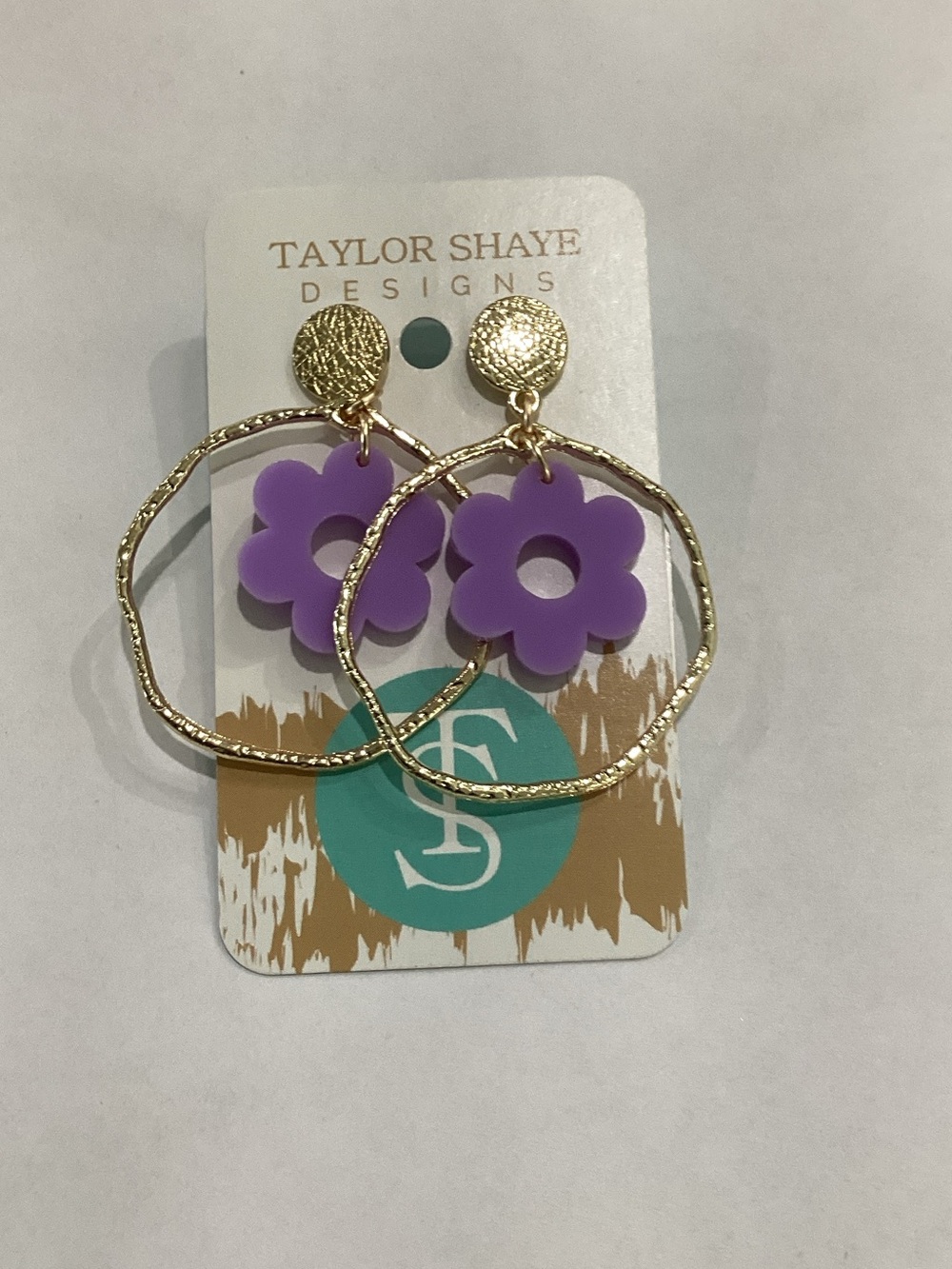 Taylor Shaye Gold‎ Hoop Earrings with Purple Flower Charm
